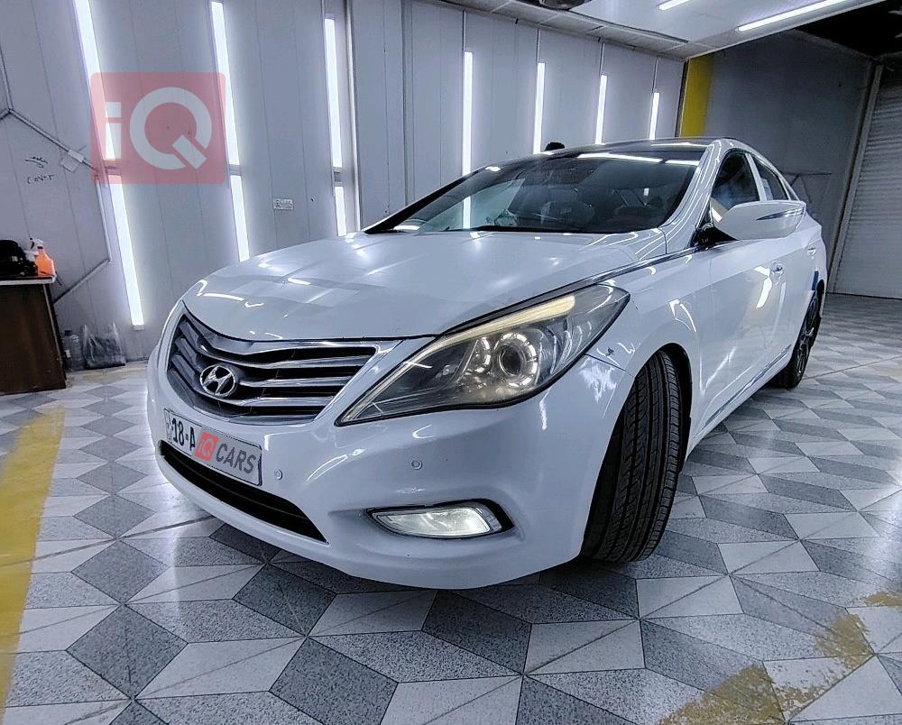 هیۆندای ازێرا